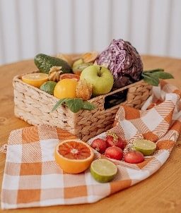 fruits-vegetables-healthy foods-raw foods-basket
