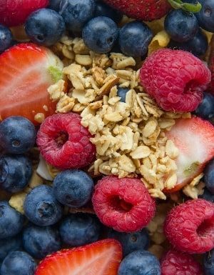 clear skin foods - berries - oats