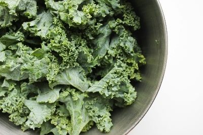 kale - clear skin foods
